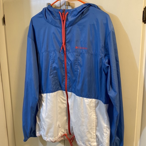 Columbia windbreaker in women’s size large - Picture 2 of 10